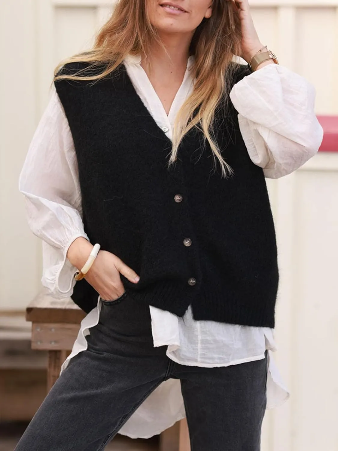 Cicy Bell Womens V Neck Sweater Vest Casual Button Down Knit Vest Outerwear Sleeveless Trendy Cardigans