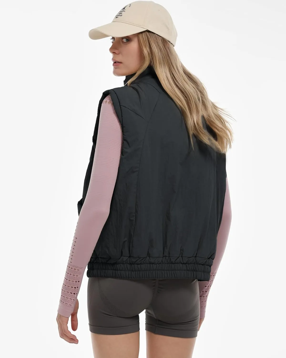 Gacaky Women's Winter Cropped Puffer Vest Lightweight Button-Down Stand Collar Sleeveless Padded Crop Puffy Vests Outerwear