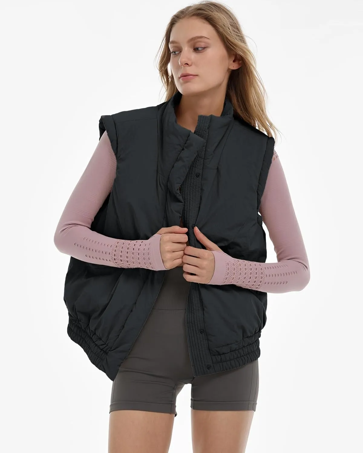 Gacaky Women's Winter Cropped Puffer Vest Lightweight Button-Down Stand Collar Sleeveless Padded Crop Puffy Vests Outerwear