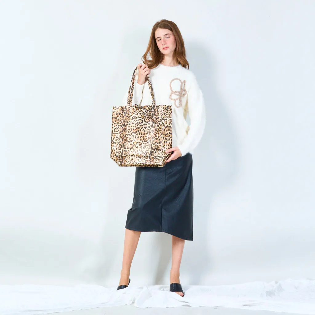 Glossy tote bag with leopard pattern wholesale