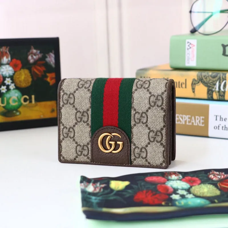 Gucci   Luxury Bags  851