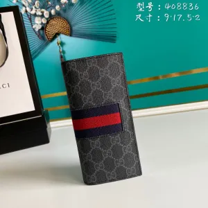 Gucci   Luxury Bags  944