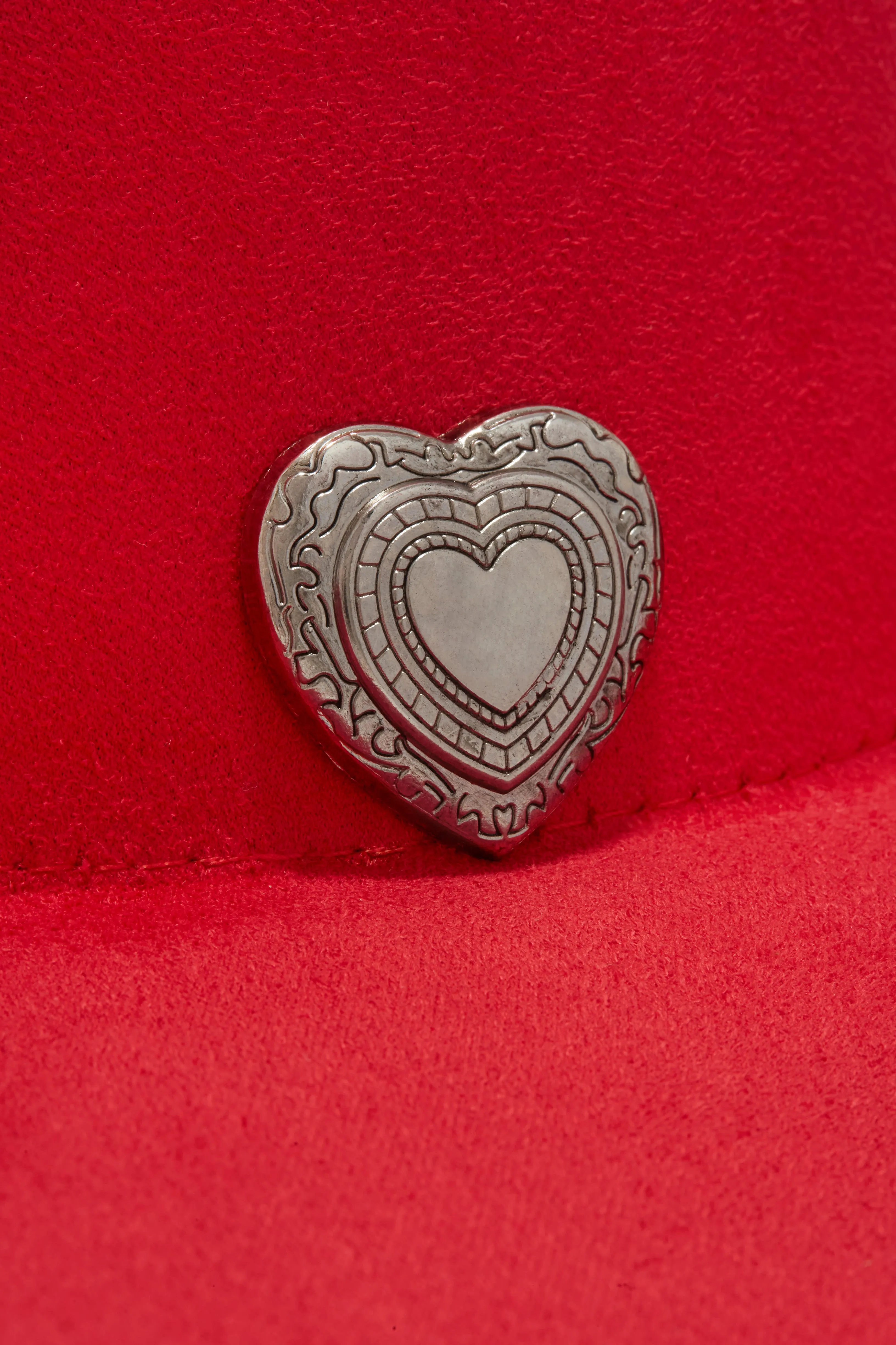Heartbreaker Heart Pendants Cowgirl Hat - Red