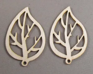 Leaf Shaped Wood Pendants 8pc (2465)