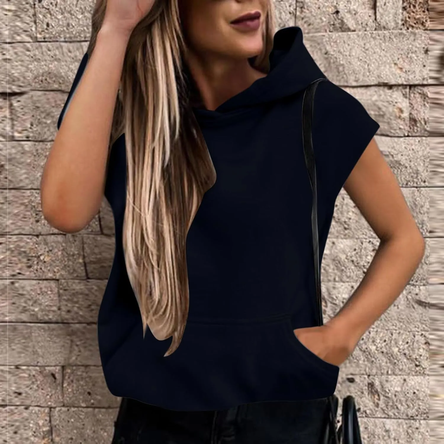 Lpmadey Short Sleeve Hoodies for Women Athletic Workout Shirts Exercise Sweatshirts Lightweight Pullover Tops with Pocket