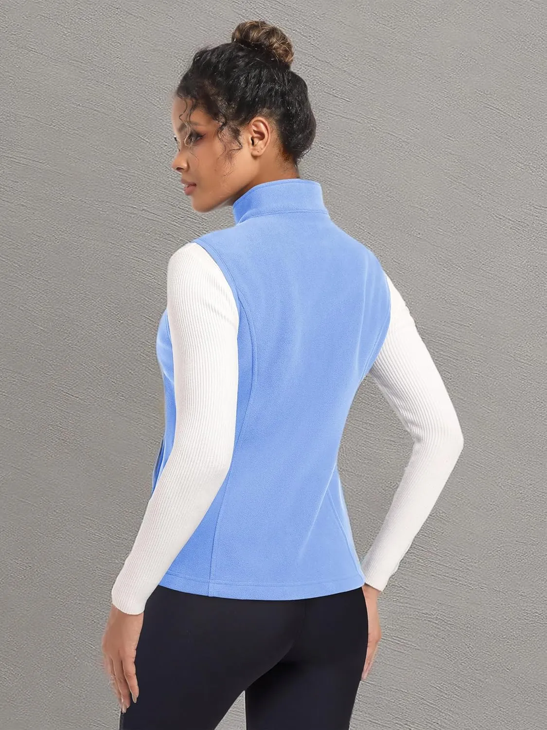 MAGCOMSEN Women's Fleece Vest Outerwear Sleeveless Lightweight Zip Jackets Warm Soft Vests with Zipper Pockets