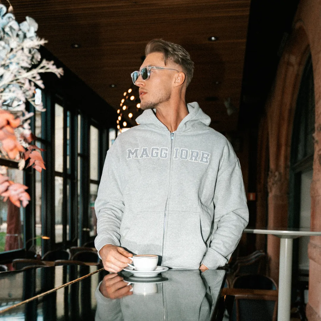 MAGGIORE Zip Hoodie Grey
