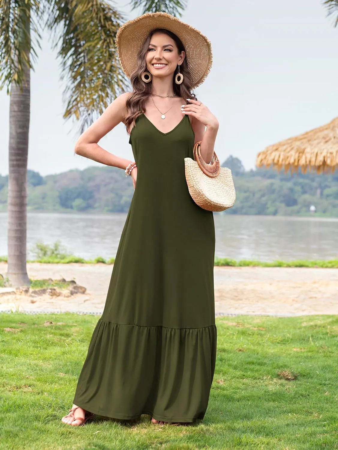 Naggoo Women's Summer Maxi Dress Casual V Neck Spaghetti Strap Beach Dress Flowy Swing Long Sundress with Pockets