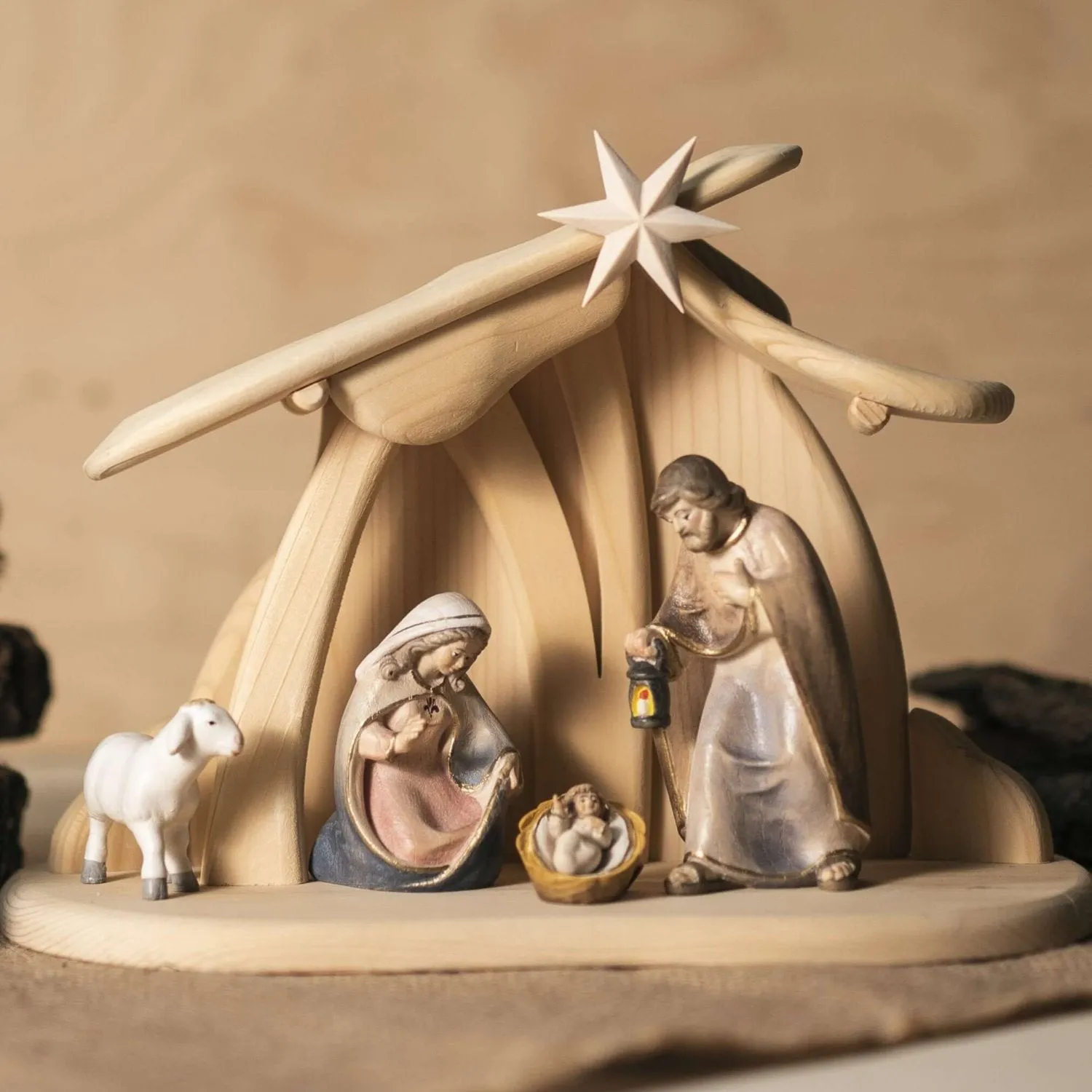 NATIVITY SCENE - CHRISTMAS NATIVITY - WOOD