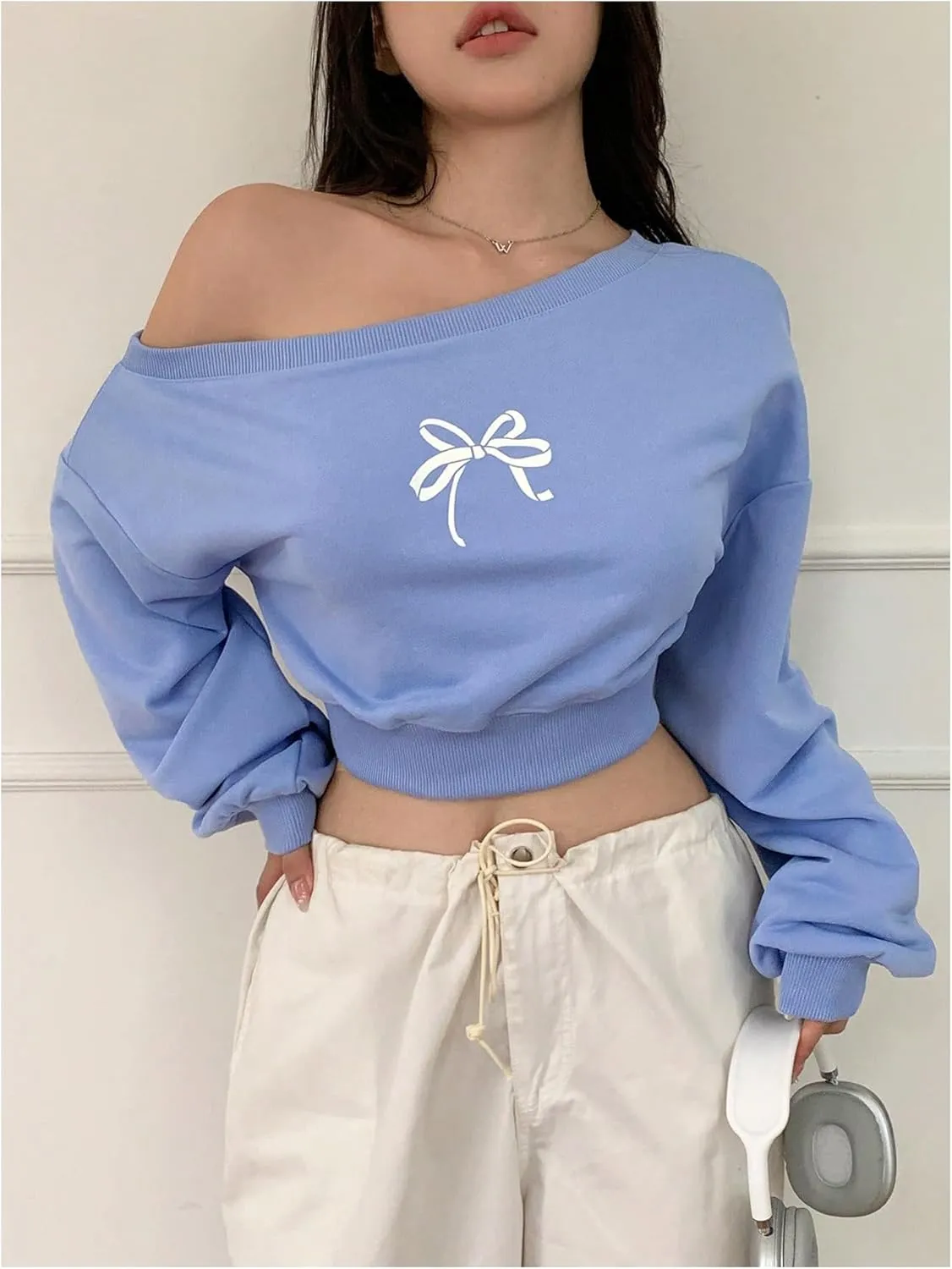 Women's Off The Shoulder Sweatshirts Bow Long Sleeve Pullover Tops Cropped Sweatshirt Fall Tops